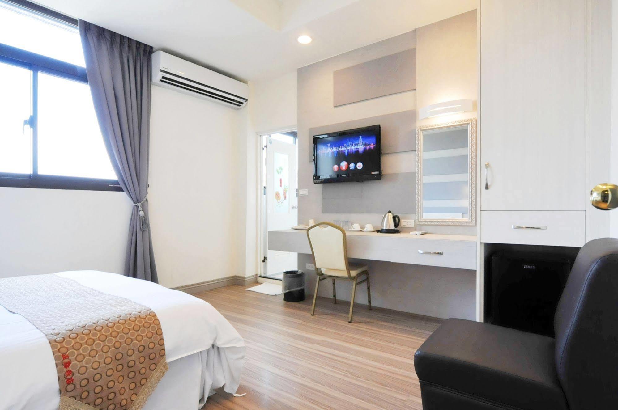 Chengdian Hotel Taipei Exterior photo