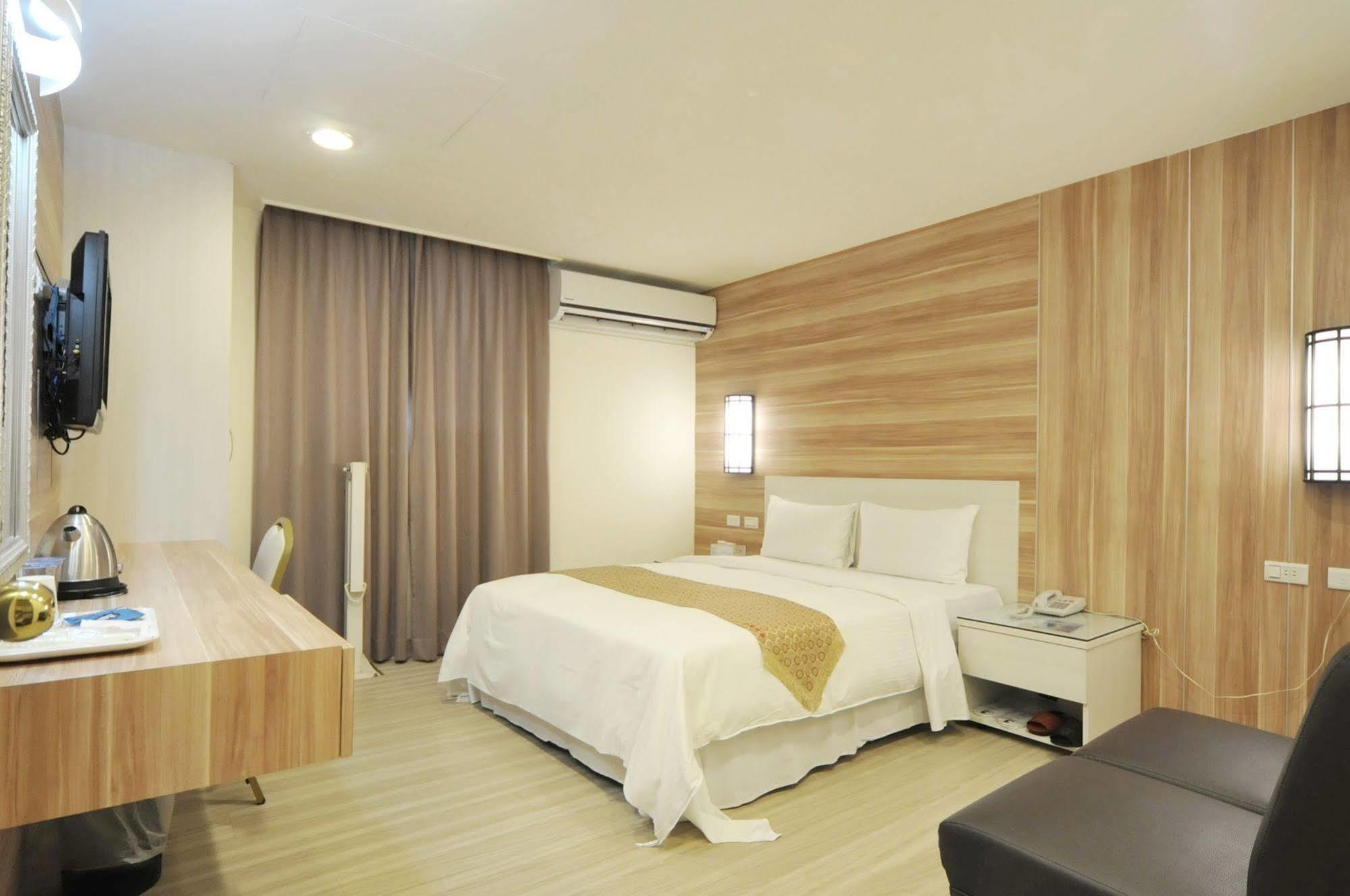 Chengdian Hotel Taipei Exterior photo