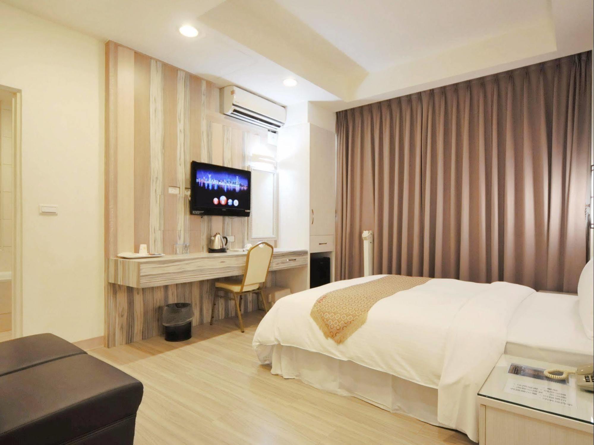 Chengdian Hotel Taipei Exterior photo